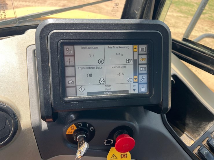 2019-caterpillar-740-gc-image-37