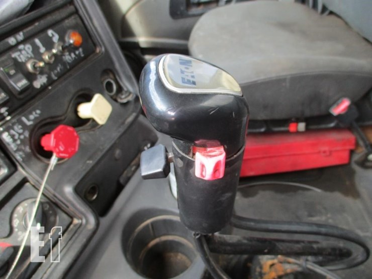 2014-international-prostar-image-10