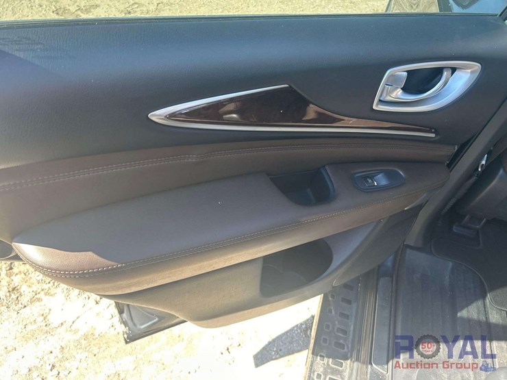 2014-infiniti-qx60-suv-image-23
