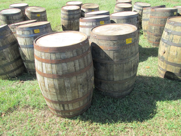 #29426-•-lot-of-(2)-whiskey-barrels-image-2