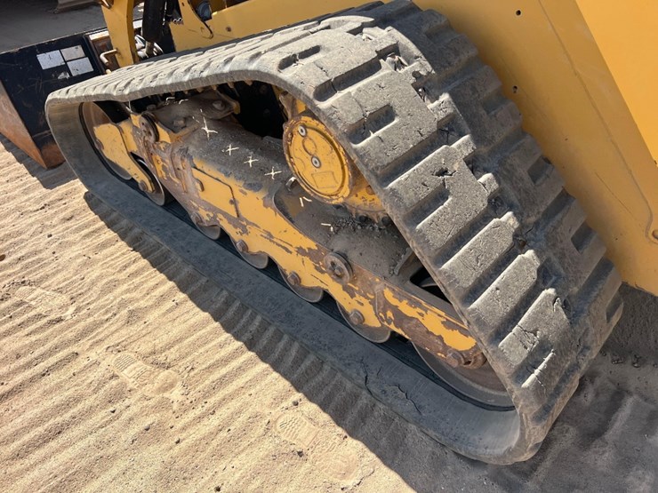 2019-caterpillar-289d3-image-22