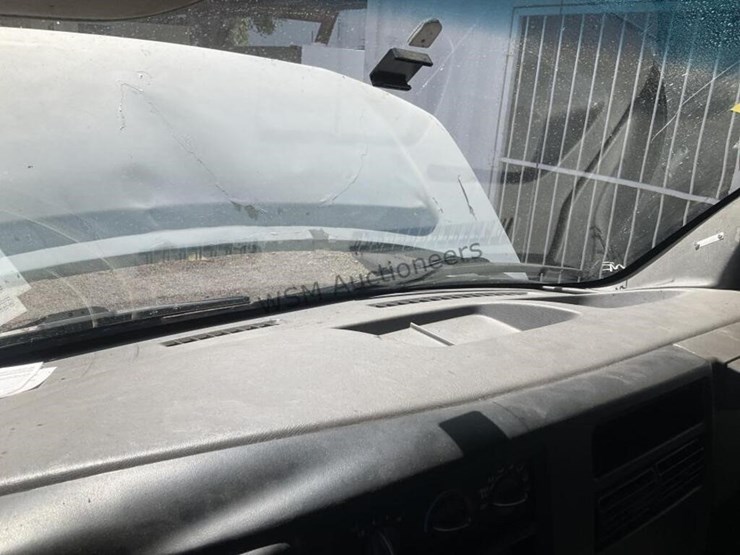 2004-gmc-3500-image-20