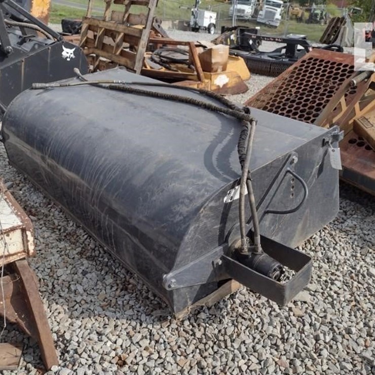 WOLVERINE SKID STEER BROOM