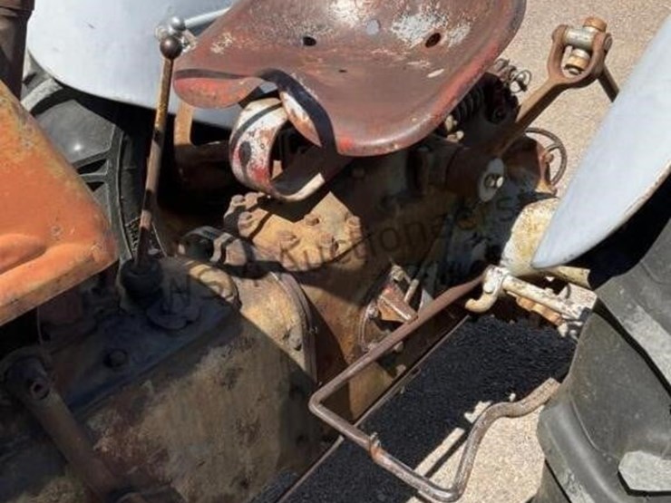 ford-9n-image-17