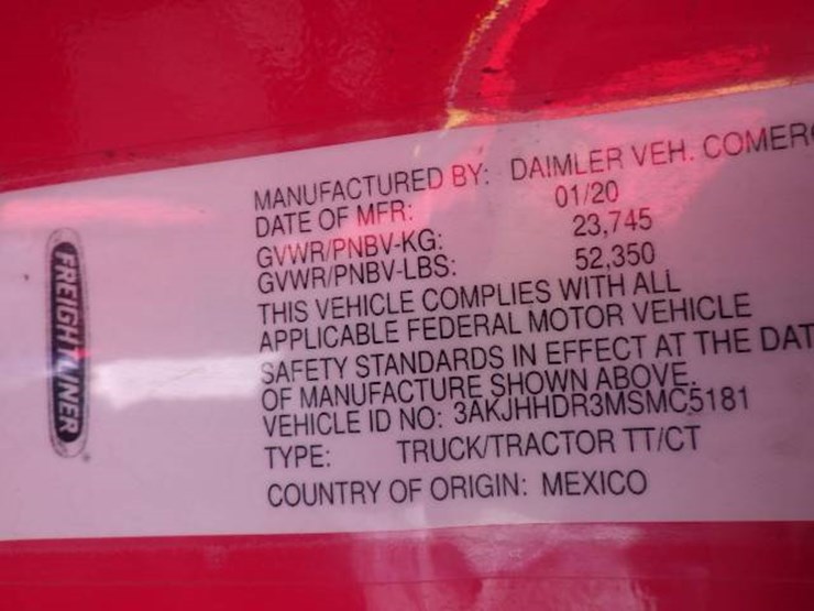 2021-freightliner-cascadia-126-image-14