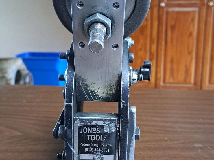 #109-•-jones-saw-sharpener-image-1