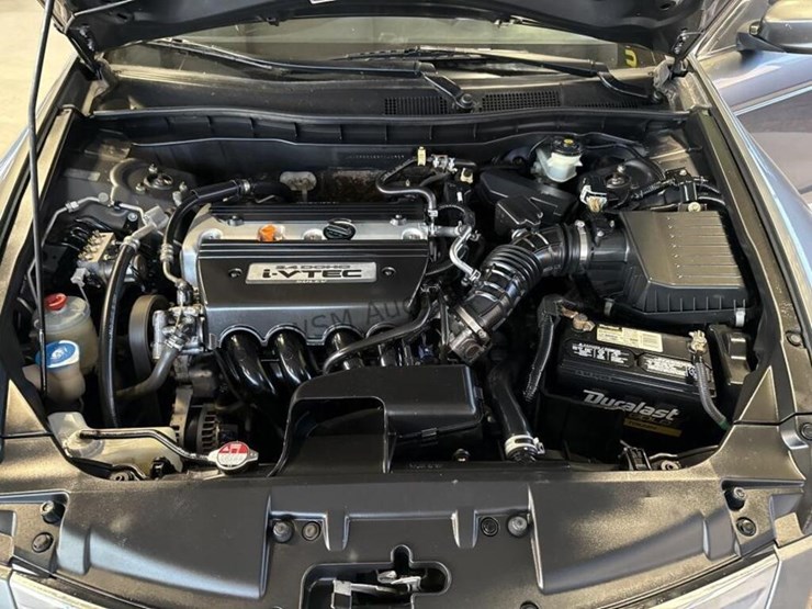 2008-honda-accord-lx-sdn-image-11