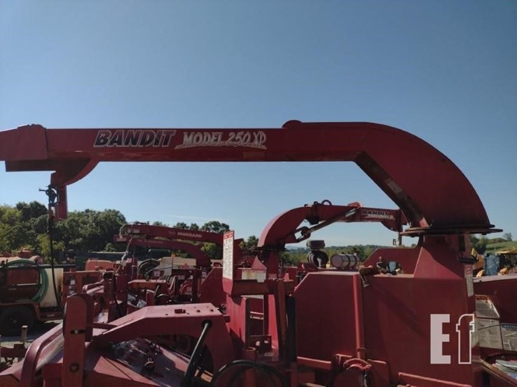 2015-bandit-200xp-image-18