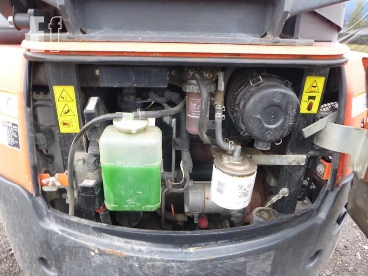2016-kubota-u17-image-41