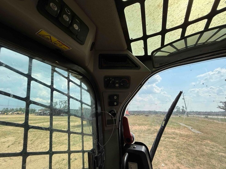 2018-caterpillar-299d2-xhp-image-26