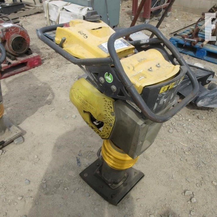 BOMAG BT65