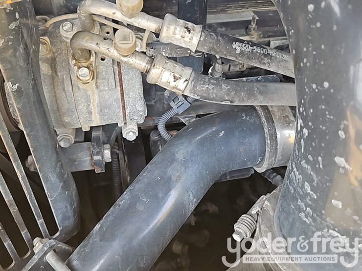2016-komatsu-pc360-lc-11-image-35