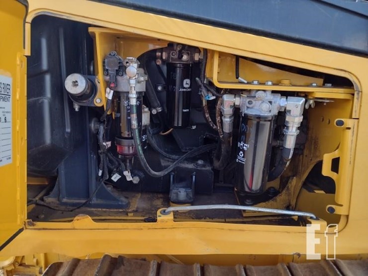 deere-650k-xlt-image-40