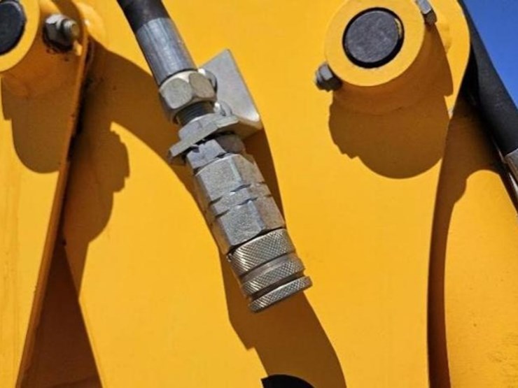 1997-jcb-208s-image-18