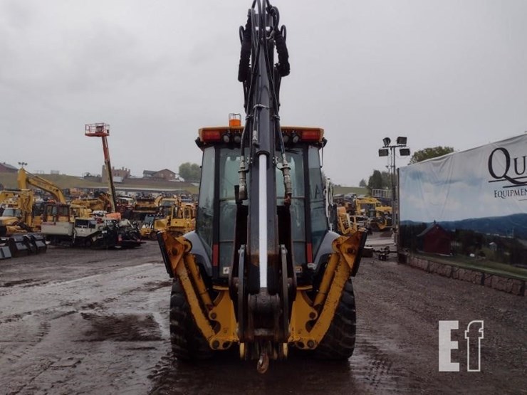2015-deere-310k-image-4