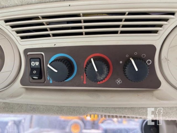 john-deere-5525-image-13