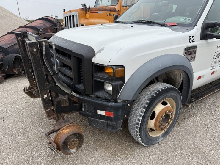 2008-ford-f550-image-8