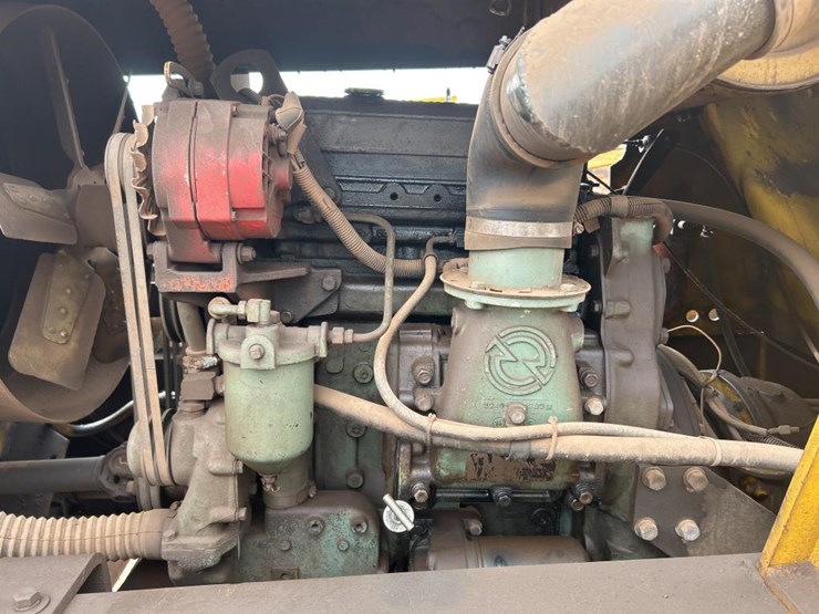 #1800-•-galion-2-stage-crane-truck-image-21