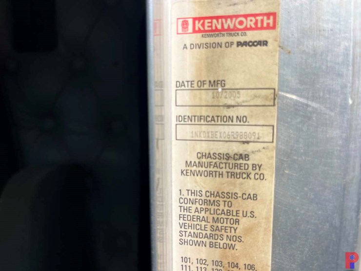 2006-kenworth-t800b-image-14