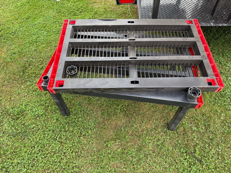 plastic-shelving-image-3