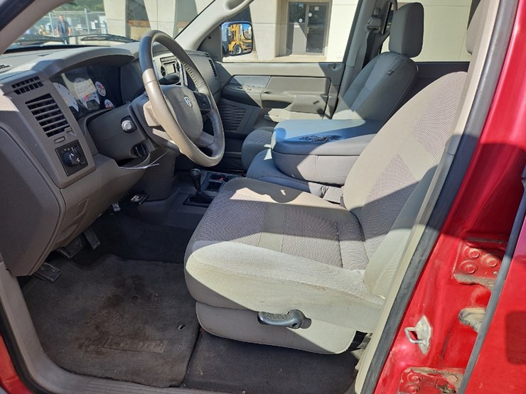 2007-dodge-ram-2500-image-17