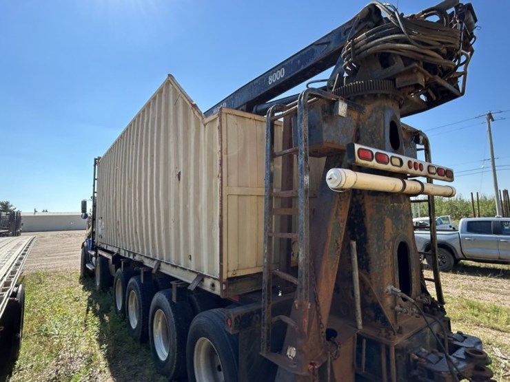 #1753-•-2005-western-star-tri-axle-storm-cleanup-truck-image-27