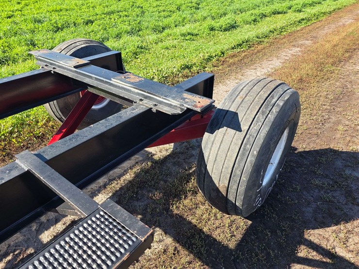 anhydrous-running-gear,-extendable-hitch,-rear-brakes,-21.5l-16.1-tires,-rear-lights-image-9