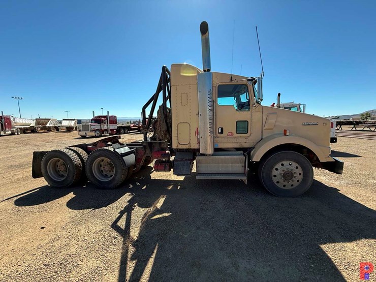 2008-kenworth-t800-image-2