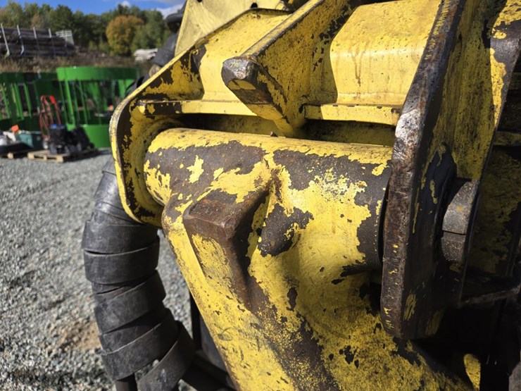 2010-john-deere-2010-image-24