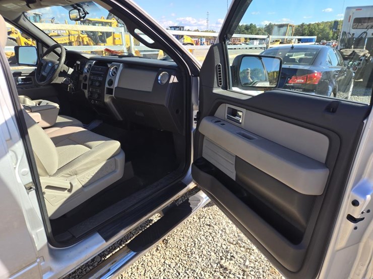 2010-ford-f150-image-33