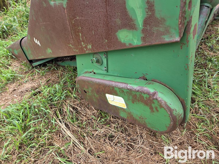 john-deere-444-image-18