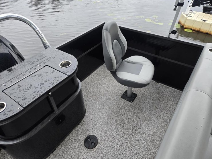 #1225-•-montego-bay-8522-pontoon-boat-image-23