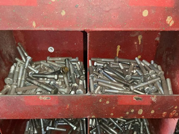 #120-•-coarse-thread-bolts-rack-and-contents-image-36