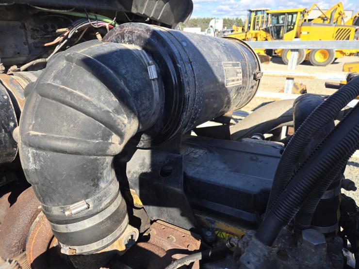 2005-kenworth-t800-image-37