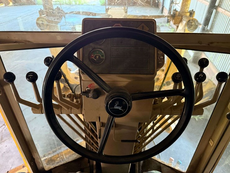 1994-deere-770bh-image-35
