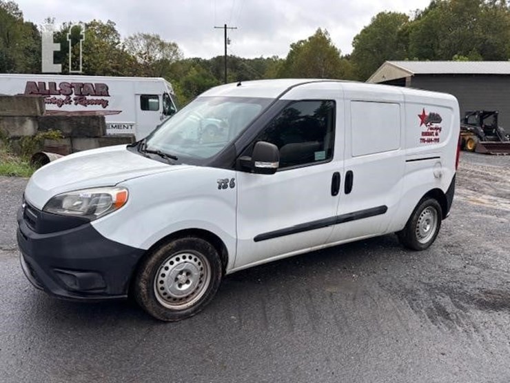2017-dodge-ram-van-image-1