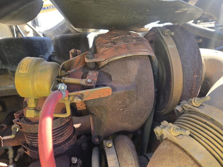 2006-caterpillar-c15-image-39