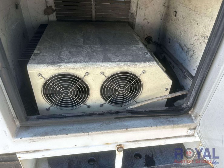 2006-international-durastar-4300-image-42