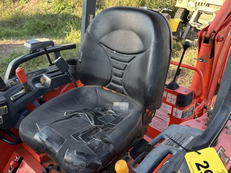 #2912-•-kubota-tl500-backhoe-tractor-image-42
