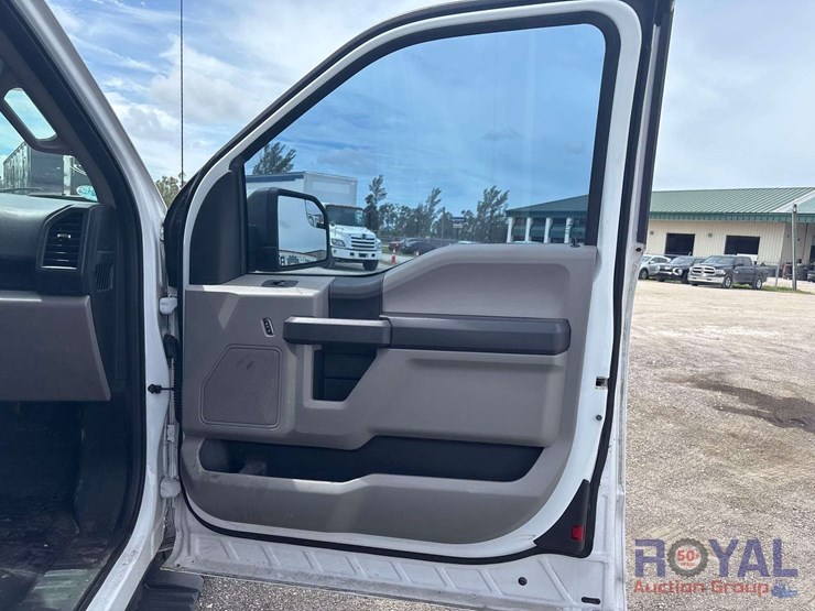 2015-ford-f150-image-19