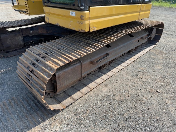 2016-caterpillar-325flcr-hydraulic-excavator-image-30