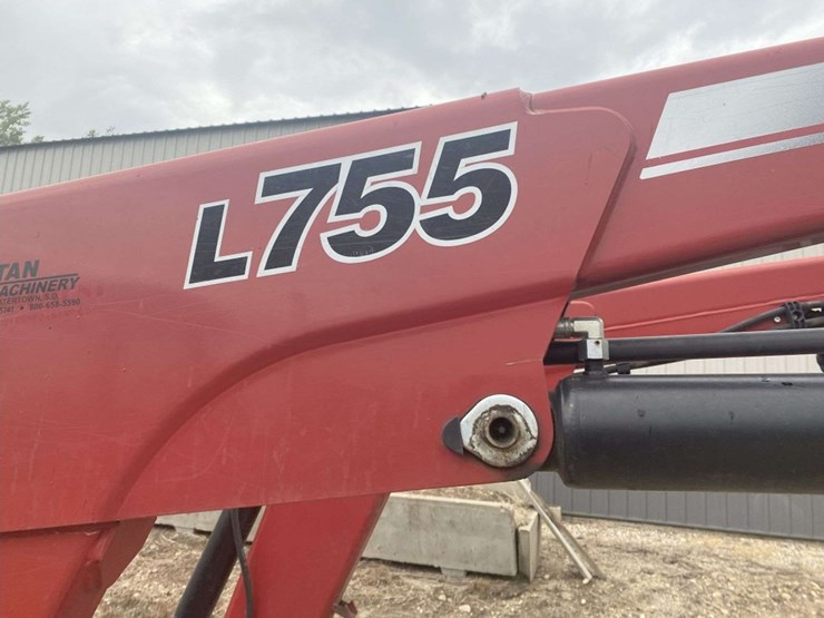 case-ih-l755-image-6