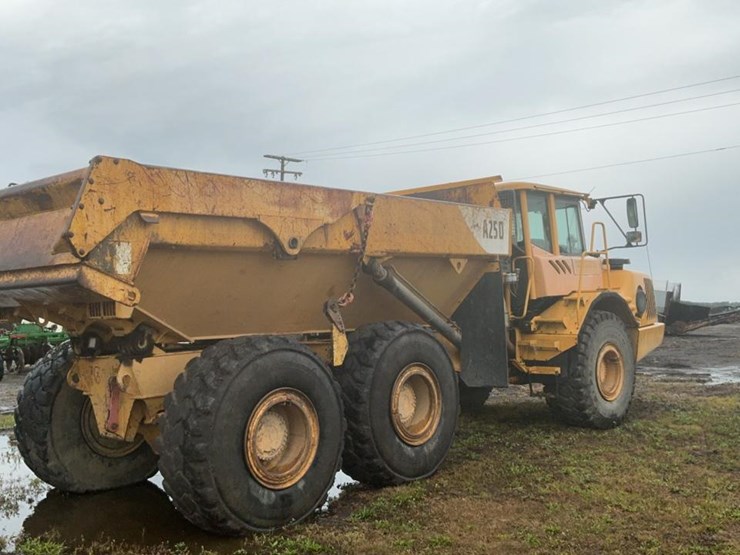 2006-volvo-a25d-image-5