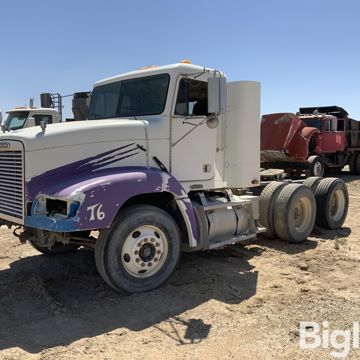 1997 FREIGHTLINER FLD112