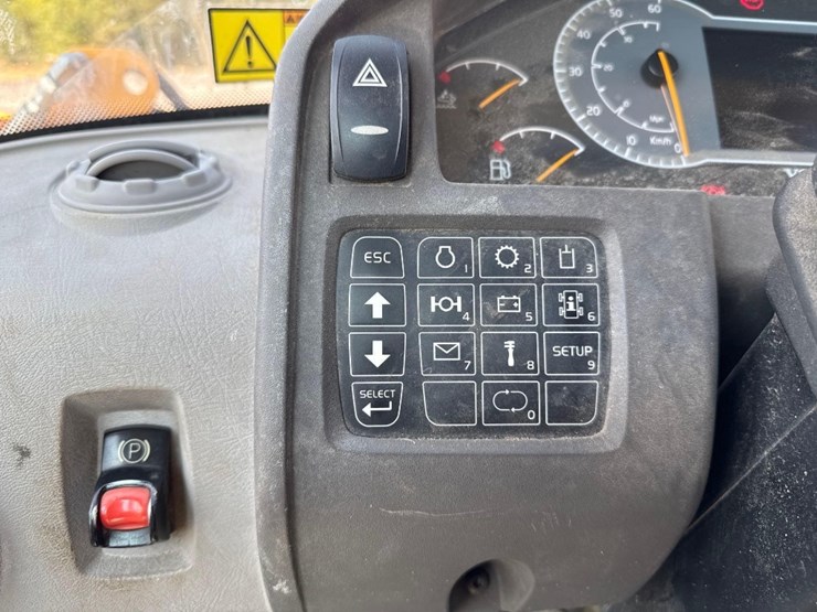 2019-volvo-l70h-image-24