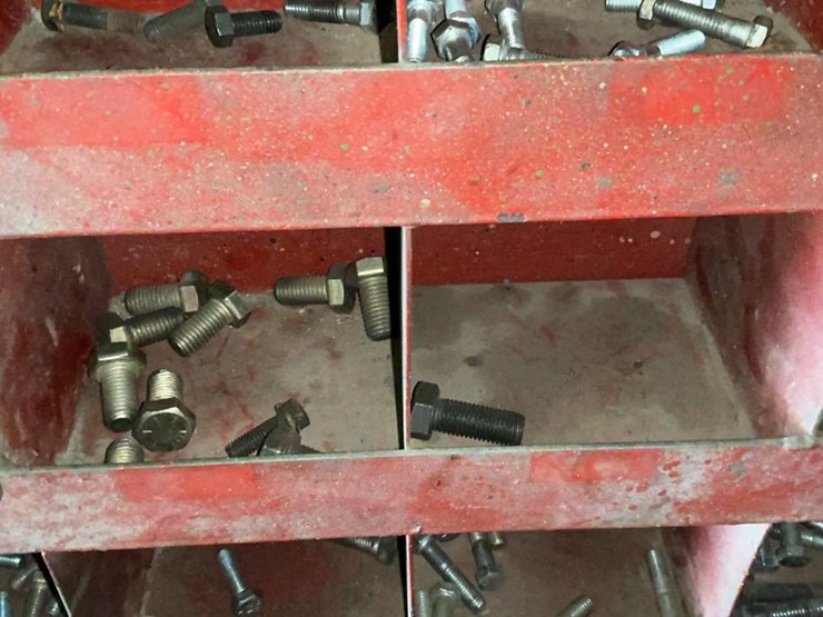 #120-•-coarse-thread-bolts-rack-and-contents-image-30