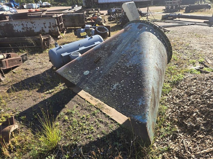 #2775-•-air-compressor-image-3