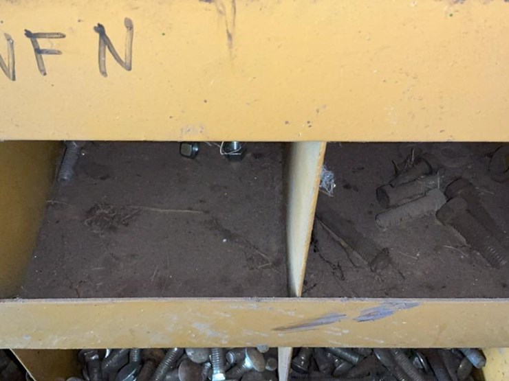 #122-•-nuts-and-bolts-racks-image-132
