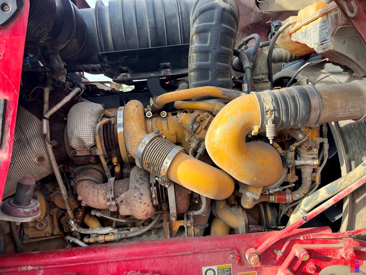 2010-kenworth-t800-image-6