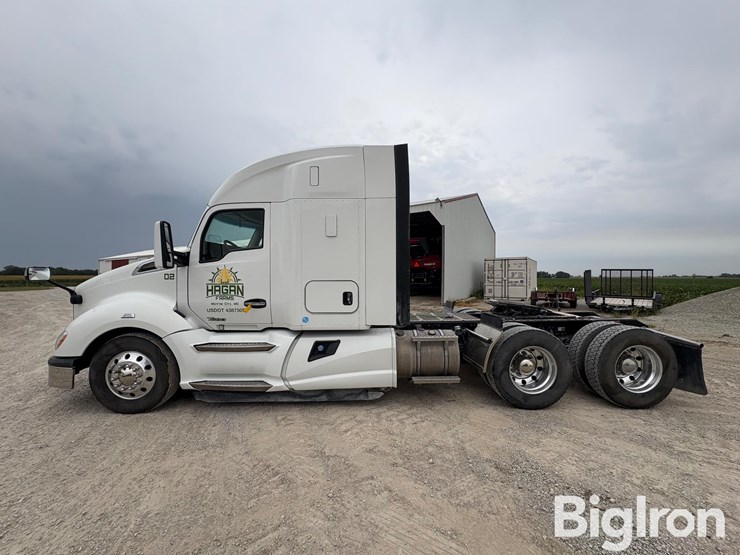 2021-kenworth-t680-image-8
